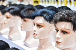 How do nail wigs impact sustainability trends?